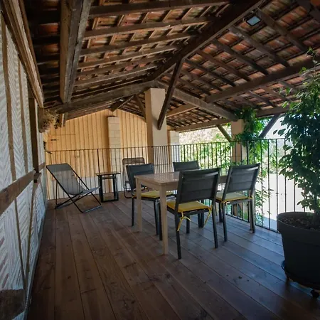Entre Bordeaux Et Saint-emilion Holiday home *