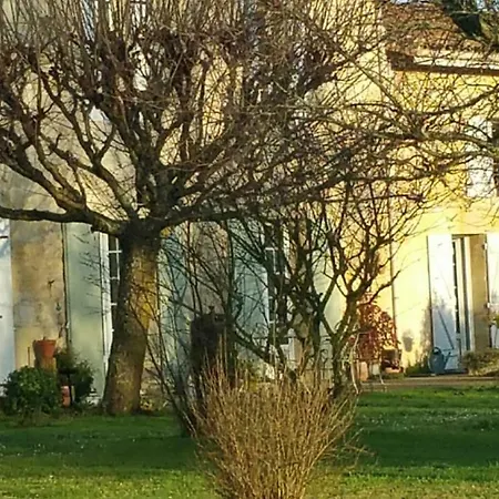 Holiday home Entre Bordeaux Et Saint-emilion *